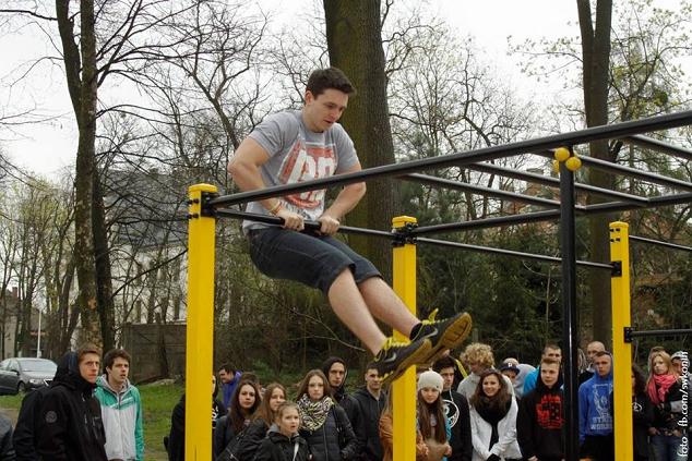 Zawody Street Workout - Dipy